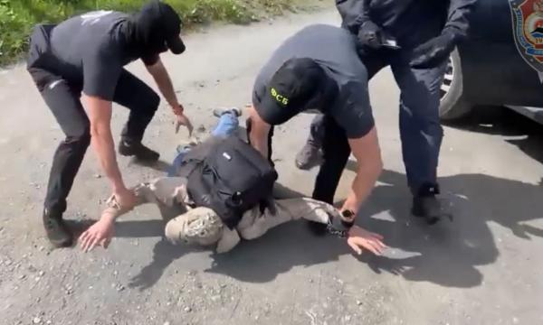 По подозрению в финансировании терроризма задержан житель Камчатского края По подозрению в финансировании терроризма задержан житель Камчатского края