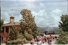 Детская железная дорога в городском парке им Гагарина Детская железная дорога в городском парке им Гагарина