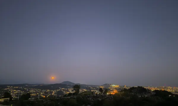 3 к. квартира • Брежневка • 60 кв.м. • 3/5 этаж
 3 к. квартира • Брежневка • 60 кв.м. • 3/5 этаж